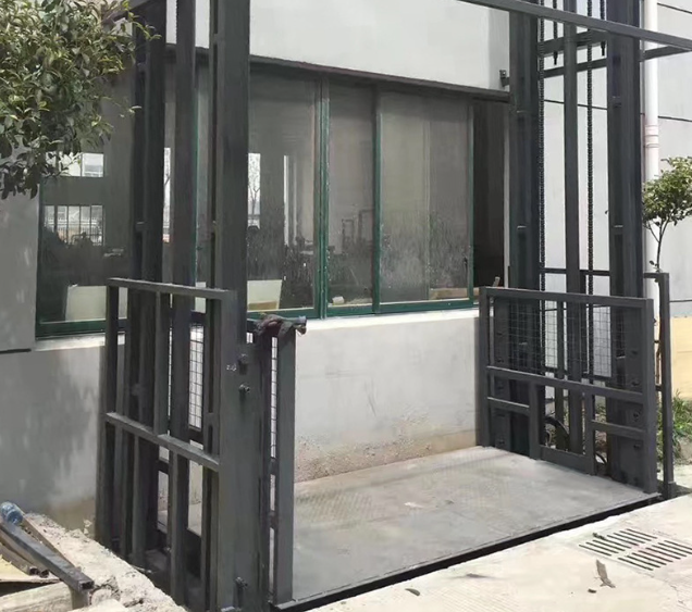 贺州导轨式施工升降机助力民生工程提速增效